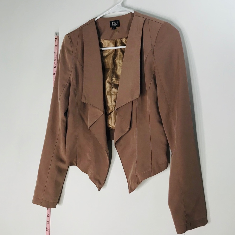 woman's brown limited edition cropped blazer